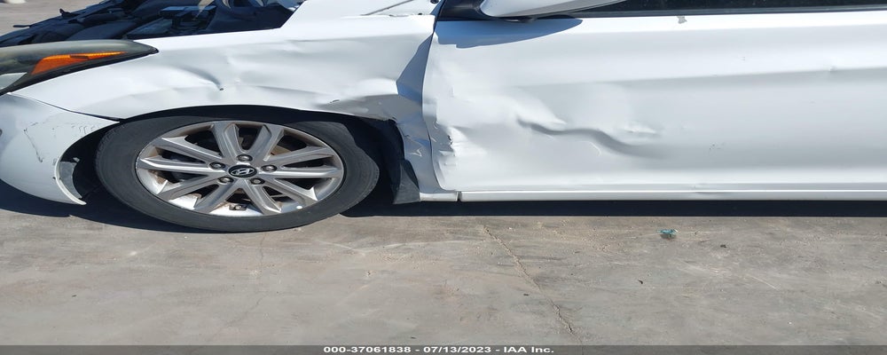 5NPDH4AEAGH657241 2016 HYUNDAI ELANTRA photo no. 6