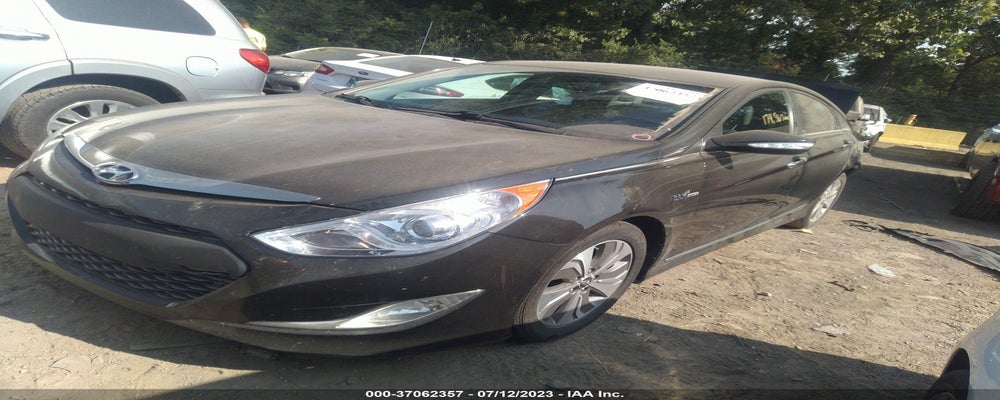 KMHEC4A41FA120863 2015 HYUNDAI SONATA photo no. 2