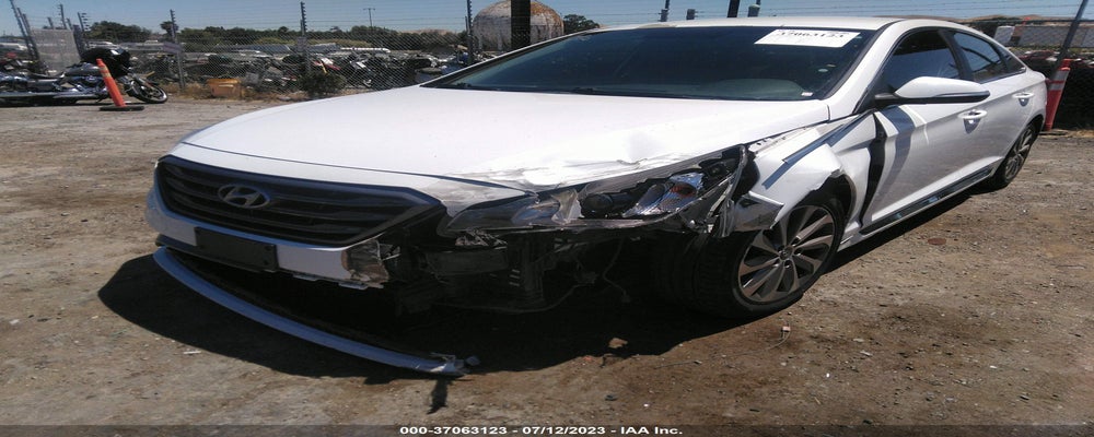 5NPE34AF2FH220923 2015 HYUNDAI SONATA photo no. 6