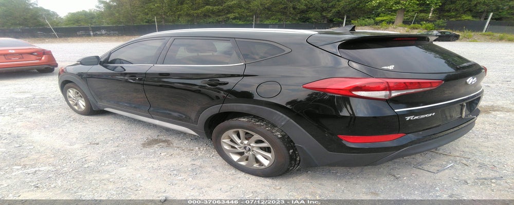 KM8J33A42HU519226 2017 HYUNDAI TUCSON photo no. 3
