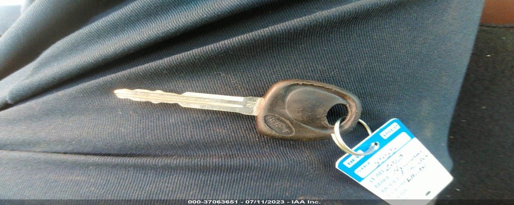 5NPDH4AE0DH305275 2013 HYUNDAI ELANTRA photo no. 11