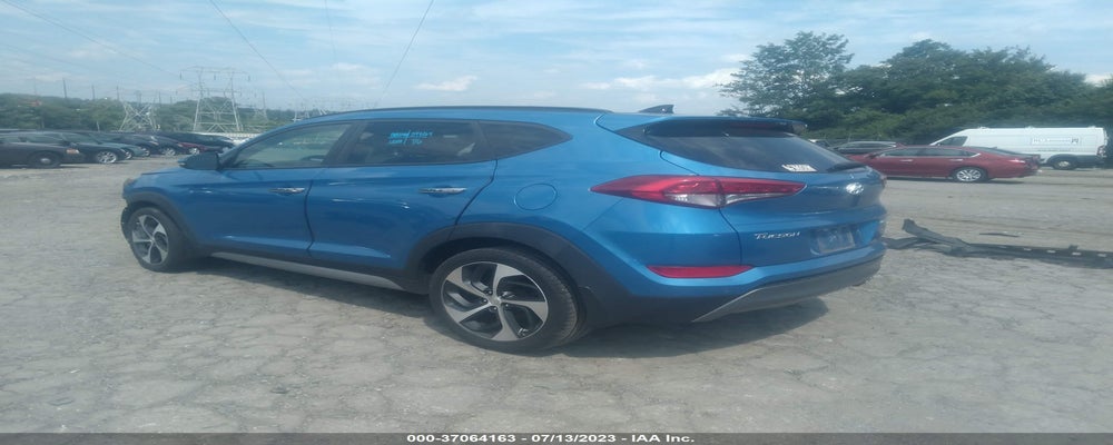 KM8J3CA20HU303115 2017 HYUNDAI TUCSON photo no. 3