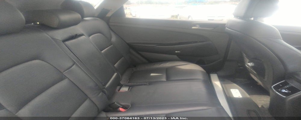 KM8J3CA20HU303115 2017 HYUNDAI TUCSON photo no. 8