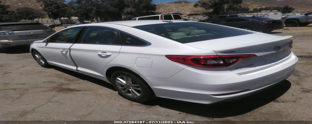5NPE24AF5GH401731 2016 HYUNDAI SONATA photo no. 3