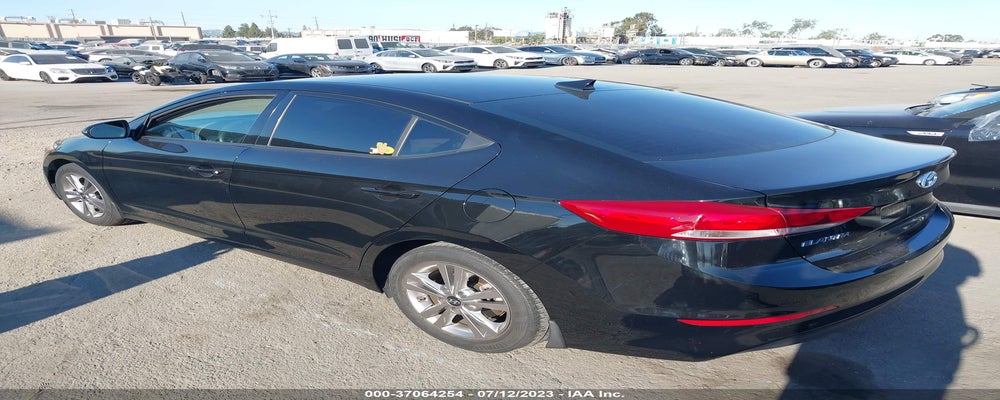 KMHD84LF9JU556069 2018 HYUNDAI ELANTRA photo no. 3