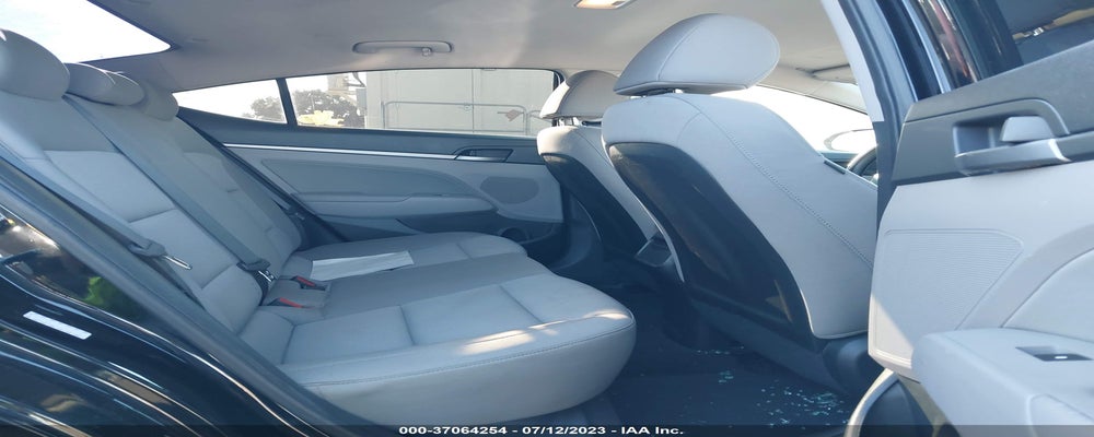KMHD84LF9JU556069 2018 HYUNDAI ELANTRA photo no. 8