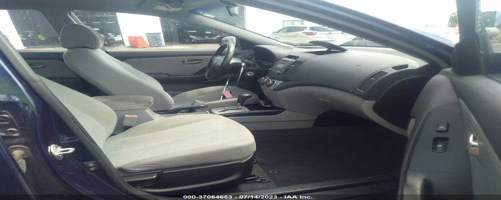 KMHDU4AD9AU180227 2010 HYUNDAI ELANTRA photo no. 5