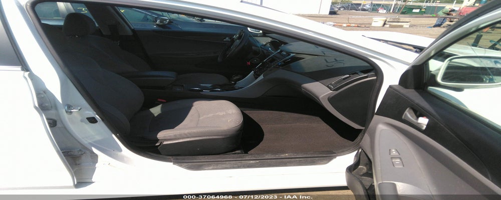 5NPEB4AC8EH819123 2014 HYUNDAI SONATA photo no. 5