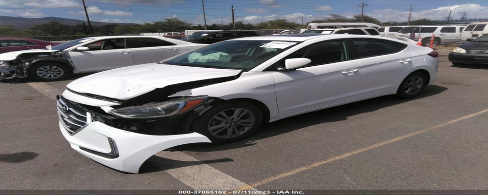 5NPD84LF0HH142980 2017 HYUNDAI ELANTRA photo no. 2