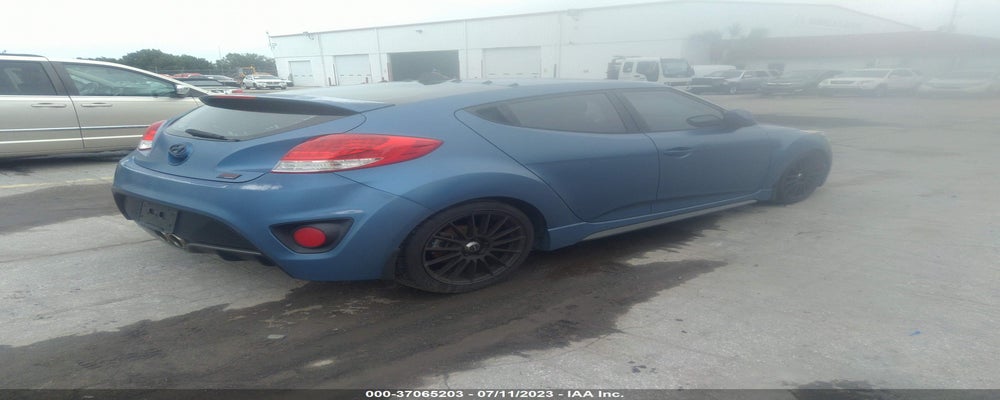 KMHTC6AE8GU255902 2016 HYUNDAI VELOSTER photo no. 4