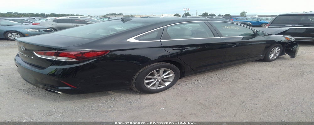 5NPE24AF5JH693212 2018 HYUNDAI SONATA photo no. 4