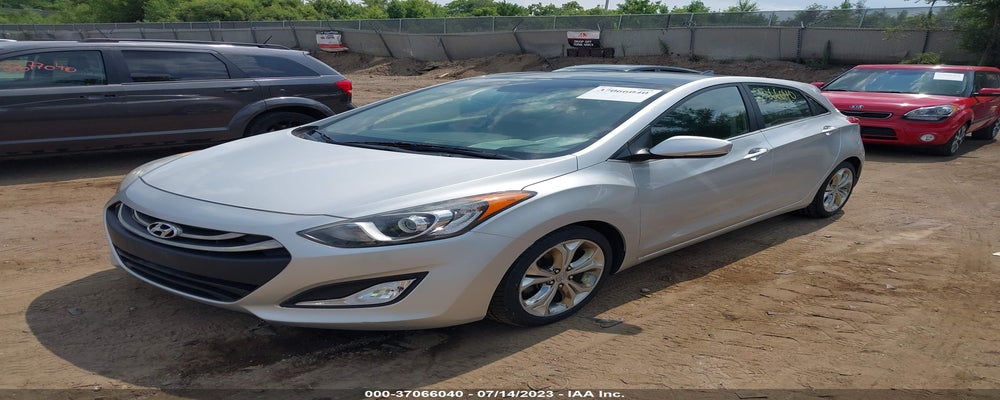 KMHD35LE0DU104463 2013 HYUNDAI ELANTRA GT photo no. 2
