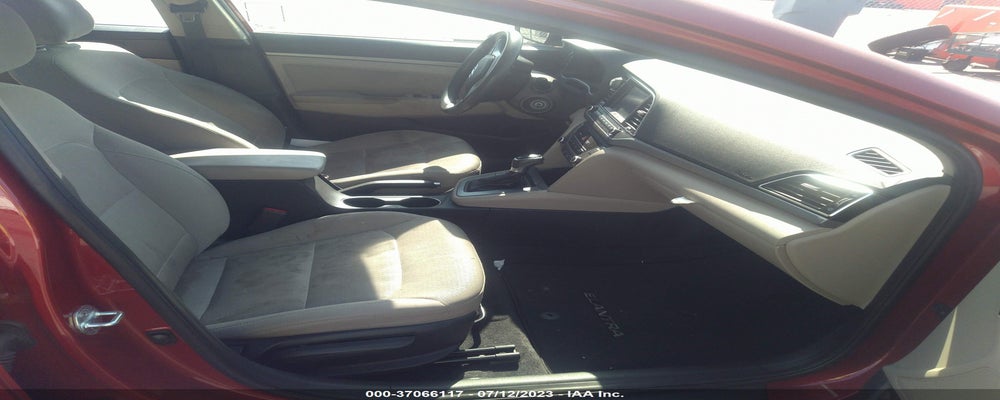 5NPD84LF4HH117709 2017 HYUNDAI ELANTRA photo no. 5