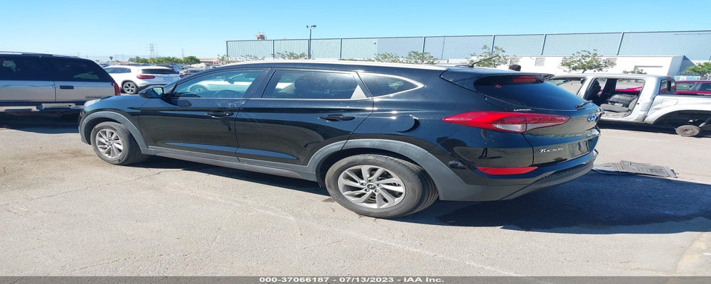 KM8J3CA46GU122536 2016 HYUNDAI TUCSON photo no. 3