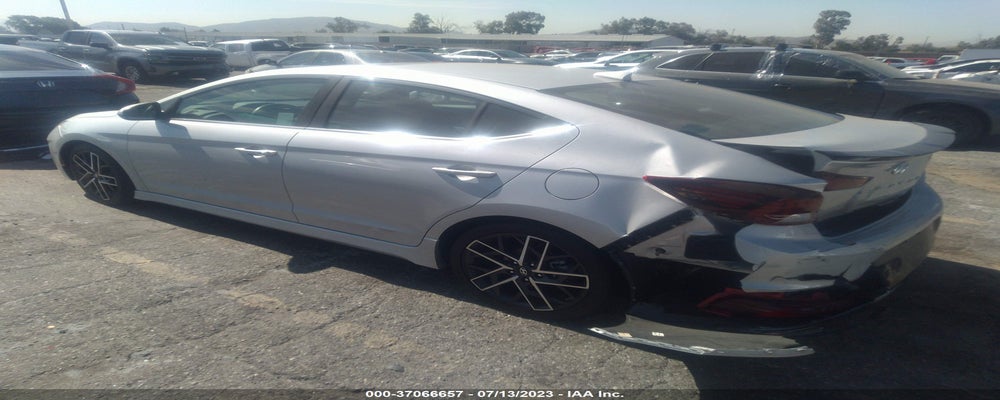 KMHD04LB9KU815729 2019 HYUNDAI ELANTRA photo no. 3