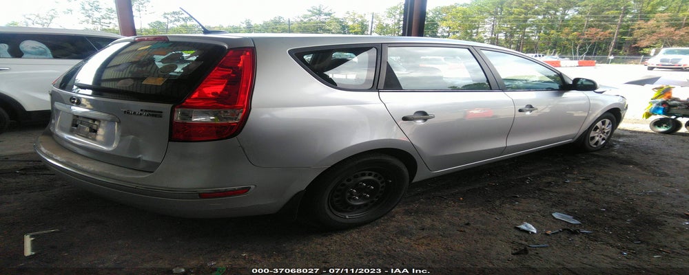 KMHDB8AE4BU087591 2011 HYUNDAI ELANTRA TOURING photo no. 4