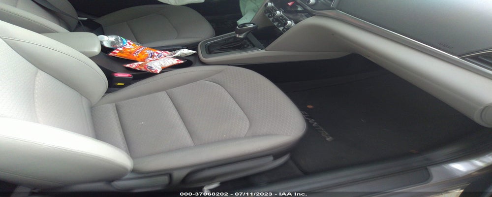 KMHD74LF1LU074623 2020 HYUNDAI ELANTRA photo no. 5