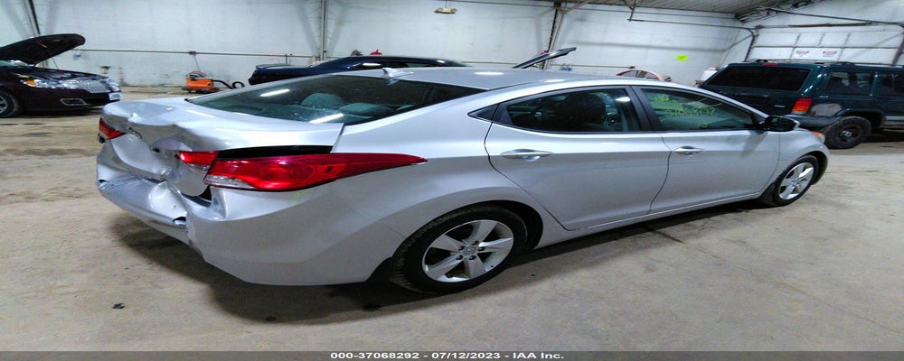 5NPDH4AE3DH242060 2013 HYUNDAI ELANTRA photo no. 4