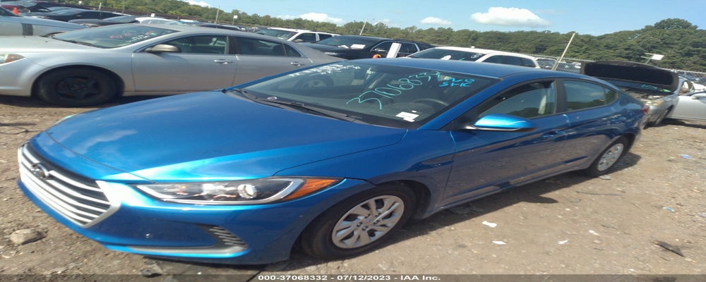 5NPD74LF0JH329578 2018 HYUNDAI ELANTRA photo no. 2