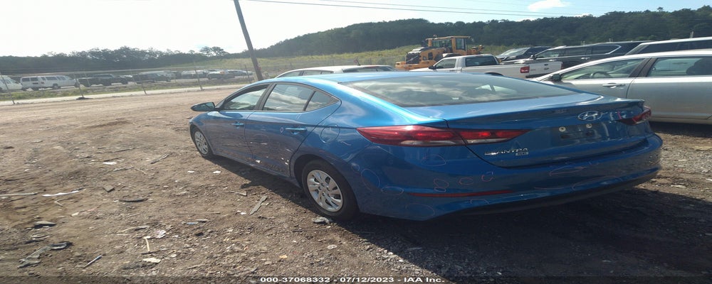 5NPD74LF0JH329578 2018 HYUNDAI ELANTRA photo no. 3
