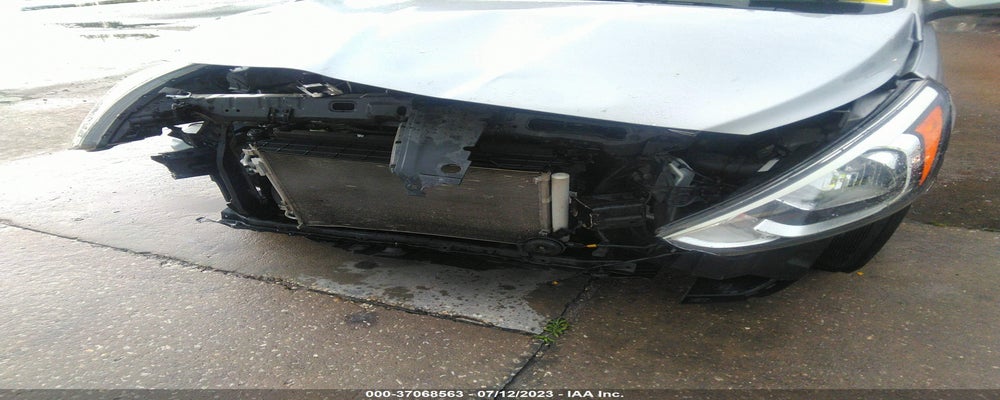 KMHCT4AE1HU315864 2017 HYUNDAI ACCENT photo no. 6