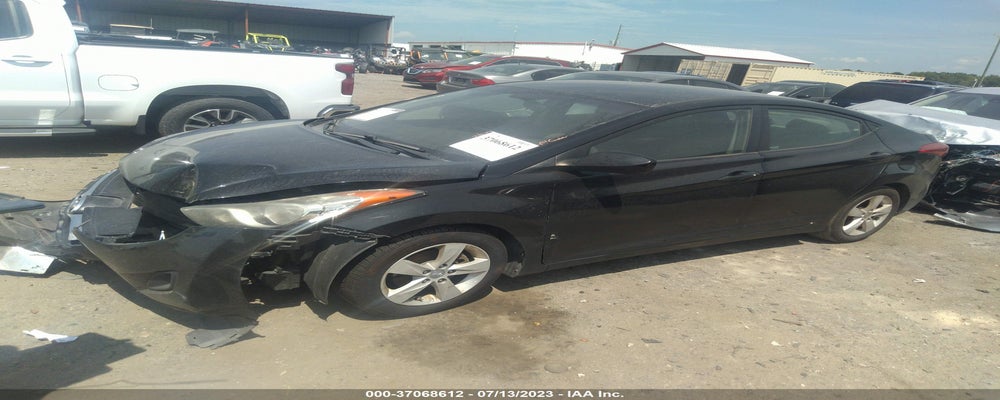 KMHDH4AE8BU144835 2011 HYUNDAI ELANTRA photo no. 2