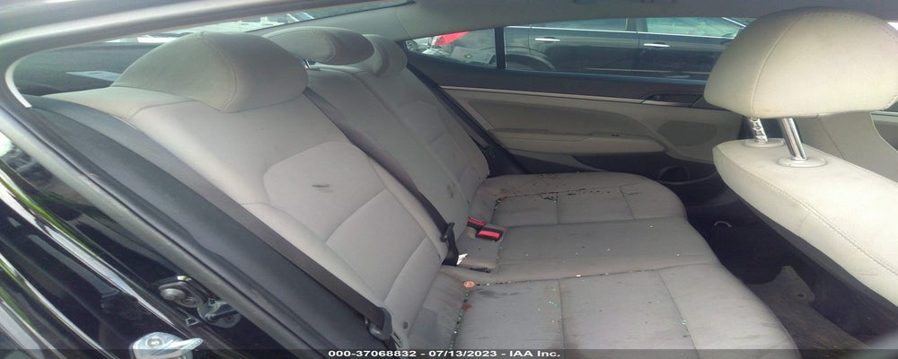5NPD84LF3JH329295 2018 HYUNDAI ELANTRA photo no. 8