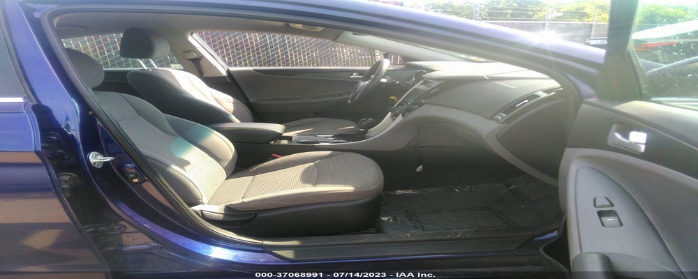5NPEB4ACXBH068411 2011 HYUNDAI SONATA photo no. 5