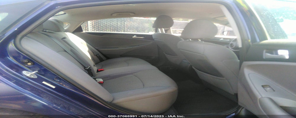 5NPEB4ACXBH068411 2011 HYUNDAI SONATA photo no. 8