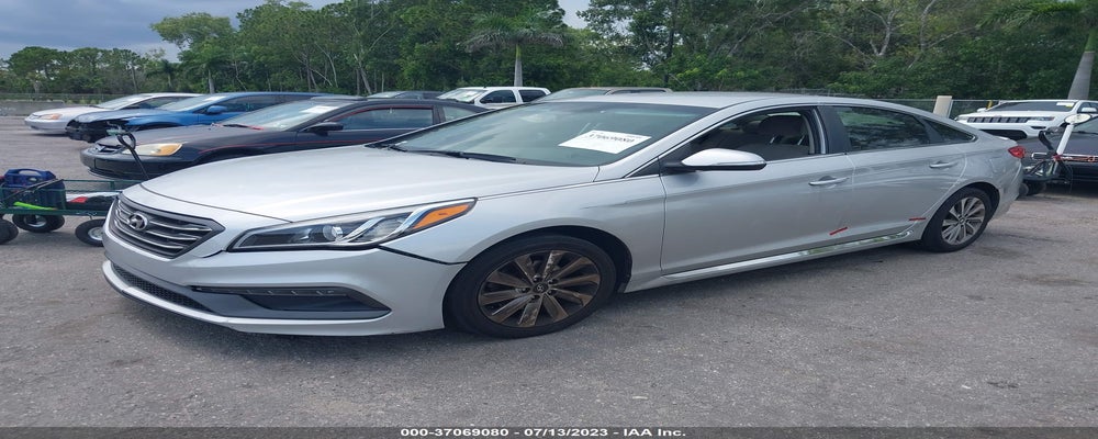 5NPE34AF1FH084574 2015 HYUNDAI SONATA photo no. 2