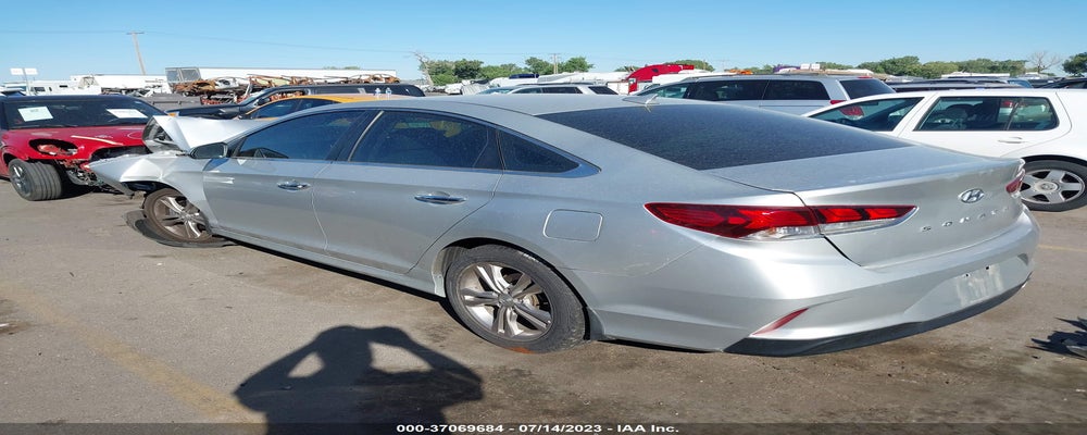 5NPE34AF0JH718790 2018 HYUNDAI SONATA photo no. 3