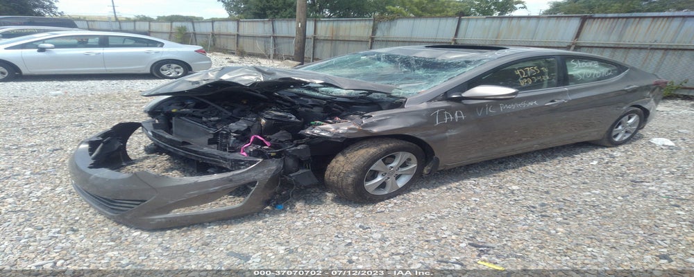 5NPDH4AE1GH788988 2016 HYUNDAI ELANTRA photo no. 2