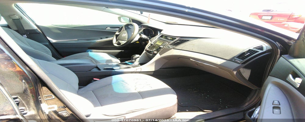 5NPEB4AC1BH300863 2011 HYUNDAI SONATA photo no. 5