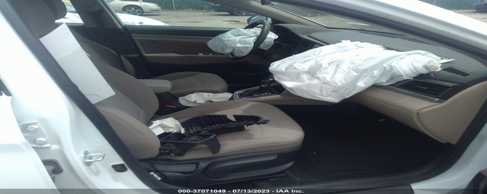 5NPD84LF5KH411532 2019 HYUNDAI ELANTRA photo no. 5