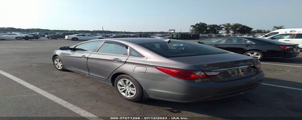 5NPEB4AC9BH292351 2011 HYUNDAI SONATA photo no. 3