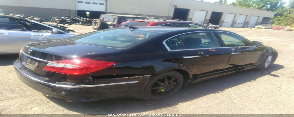 KMHGC4DD6DU254591 2013 HYUNDAI GENESIS photo no. 4