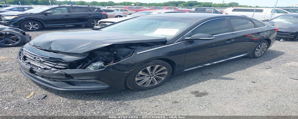 5NPE34AF3GH326279 2016 HYUNDAI SONATA photo no. 2