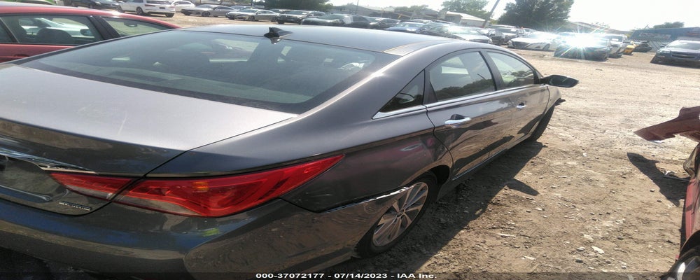 5NPEC4AC9EH832220 2014 HYUNDAI SONATA photo no. 4