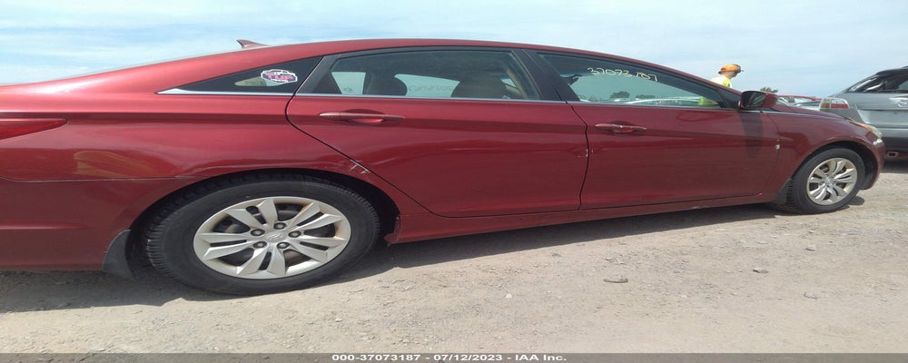 5NPEB4AC9BH154177 2011 HYUNDAI SONATA photo no. 6