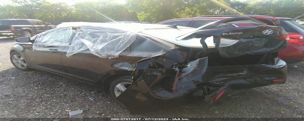 KMHDH4AE8DU845071 2013 HYUNDAI ELANTRA photo no. 4