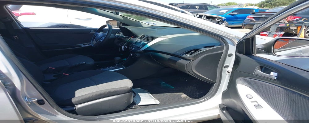 KMHCT5AE6DU138289 2013 HYUNDAI ACCENT photo no. 5
