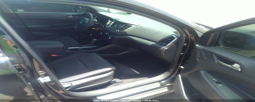 KM8J23A48JU813321 2018 HYUNDAI TUCSON photo no. 5