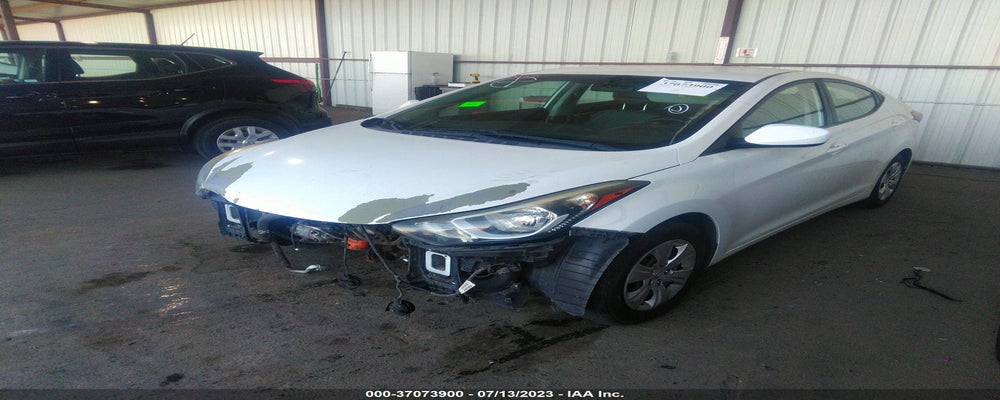 5NPDH4AE2GH717797 2016 HYUNDAI ELANTRA photo no. 2