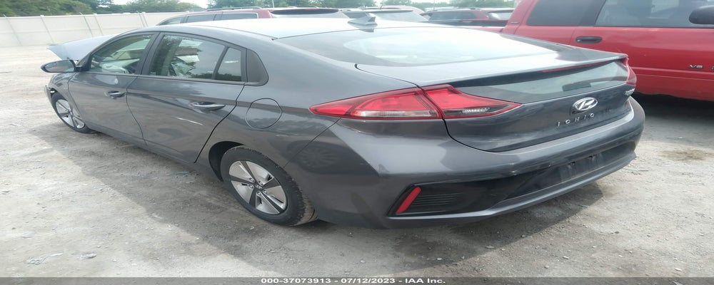 KMHC65LC1KU129564 2019 HYUNDAI IONIQ HYBRID photo no. 3