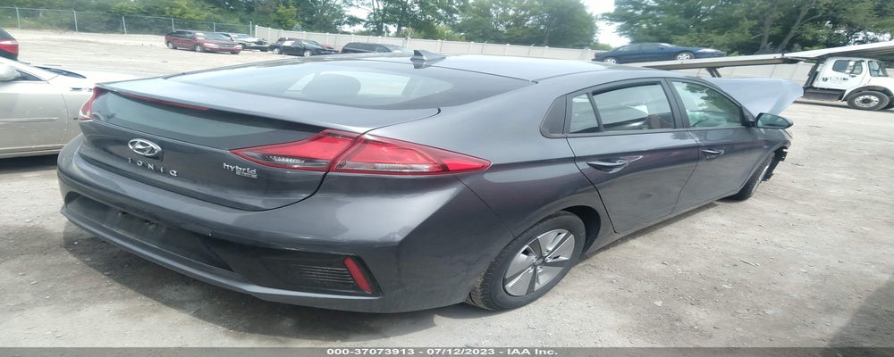 KMHC65LC1KU129564 2019 HYUNDAI IONIQ HYBRID photo no. 4