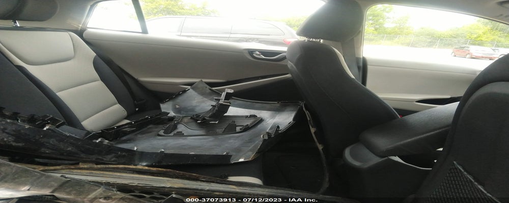 KMHC65LC1KU129564 2019 HYUNDAI IONIQ HYBRID photo no. 8