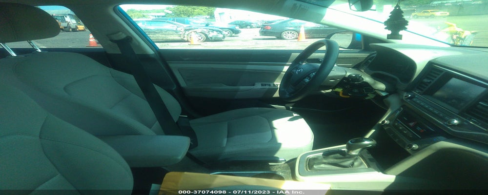 5NPD84LF0JH219711 2018 HYUNDAI ELANTRA photo no. 5