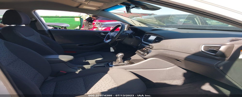 KMHC75LC2HU058168 2017 HYUNDAI IONIQ HYBRID photo no. 5
