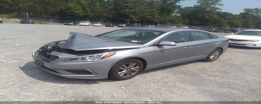5NPE24AF3GH350617 2016 HYUNDAI SONATA photo no. 2