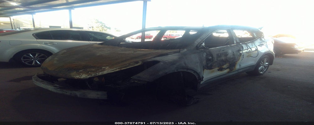 5XYZUDLA9DG113923 2013 HYUNDAI SANTA FE SPORT photo no. 2